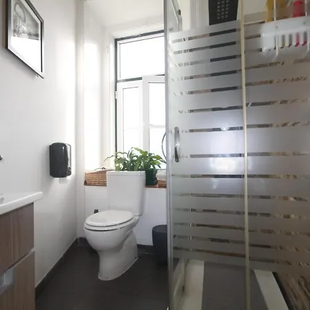 Romantic Chiado 7 -Private Small Single Room With No Outside Window Lizbona Zewnętrze zdjęcie