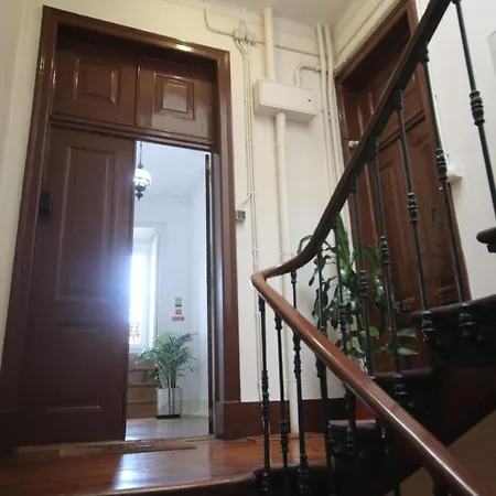 Romantic Chiado 7 -Private Small Single Room With No Outside Window Lizbona Zewnętrze zdjęcie