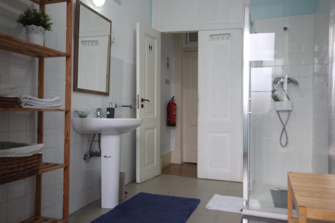 Romantic Chiado 7 -private Small Single With No Outside Window Appartement